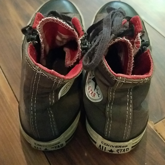 Kids Converse - Picture 2 of 5